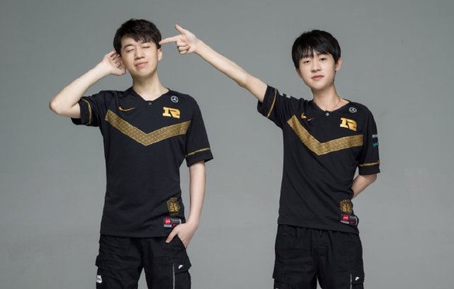 表现也不禁 表现也不禁