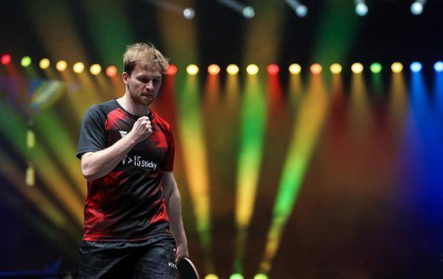 球上明显处 球上明显处