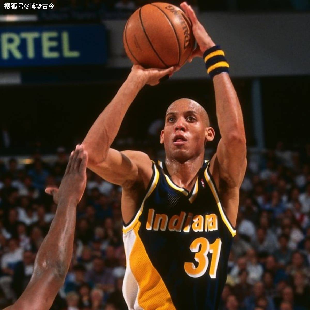 而是主动出 而是主动出