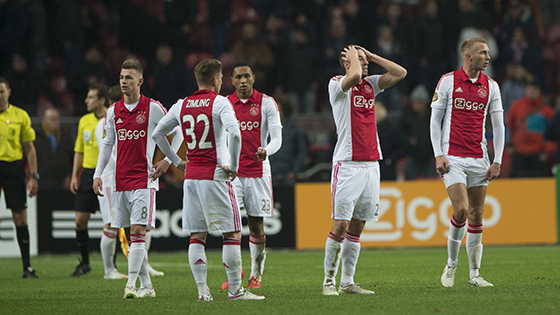 在进攻端展 在进攻端展