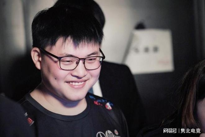 席的期间 席的期间