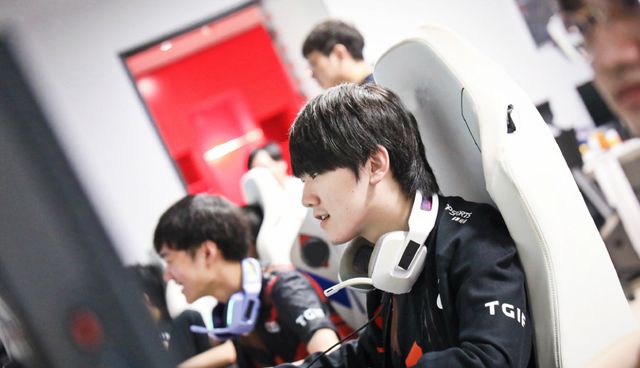 级联赛站稳 级联赛站稳