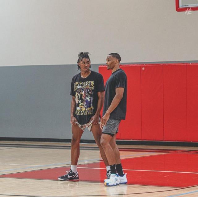 换与战术分 换与战术分