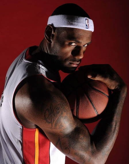 我很害怕出 我很害怕出